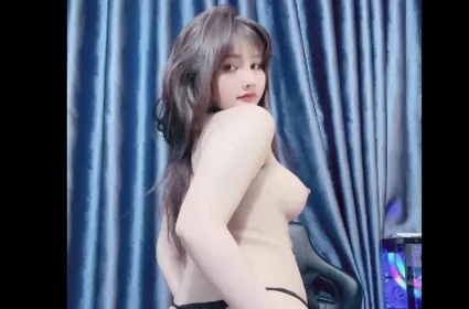 Chồng ghen tỵ khi ngắm vợ Momo Sakura bị massage viên trò độc ác